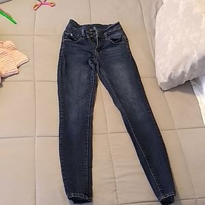 High-waisted Skinny Jeans